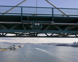 Precision Sector Light PEL-4 Installed on the Iconic Lions Gate Bridge Vancouver, Canada